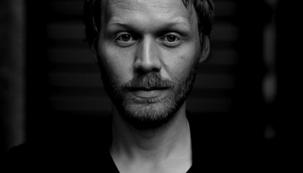 Dan Andersen (f. 1982) er forfatter og forlagsredaktør. Etter nesten ti år som redaktør i Cappelen Damm, har han nå meldt overgang til Tiden. Dan Andersen (f. 1982) er forfatter og forlagsredaktør. Etter nesten ti år som redaktør i Cappelen Damm, har han nå meldt overgang til Tiden.